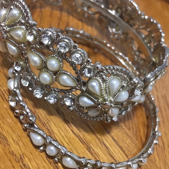 Indian Royalty Antique 3 Pcs Bangle Set - Picture 1 of 3